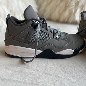 Jordan 4 Little kids sneakers